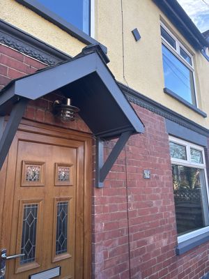 Photo 1- click for photo gallery